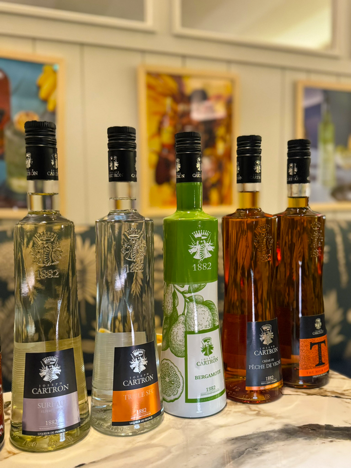 Préparer son bar maison pour l’automne avec les liqueurs Joseph Cartron