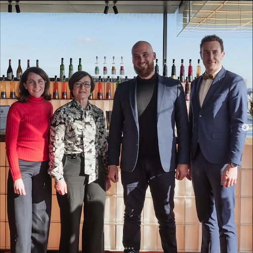 Thomas TREFCON avec les membres du jury pour la finale française